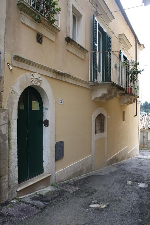 Bed and Breakfast La Chiave Di Volta Рагуза Экстерьер фото